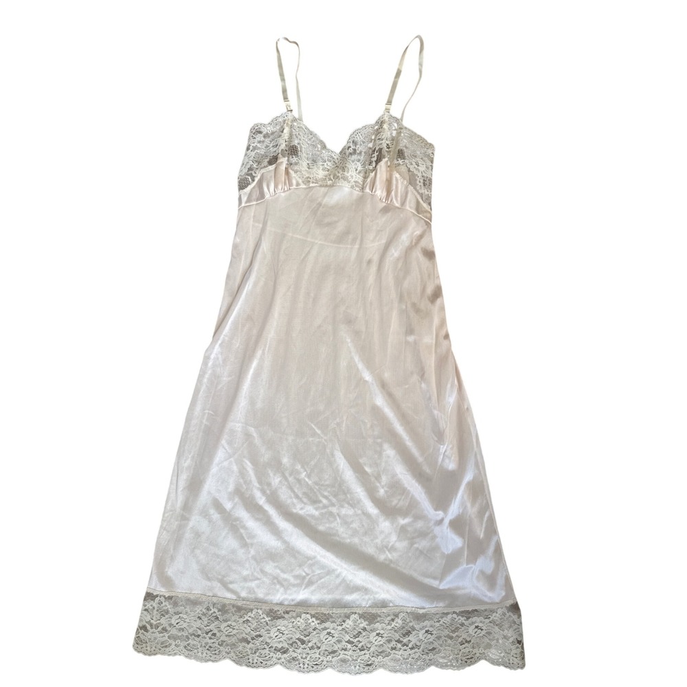 Vintage Lace Trim Full Slip Dress Champagne Pink Made in USA 34 7050 RN 16335